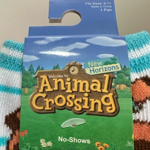 Animal Crossing New Horizons Timmy & Tommy Stripe No-Show Socks NWT - Picture 4 of 4